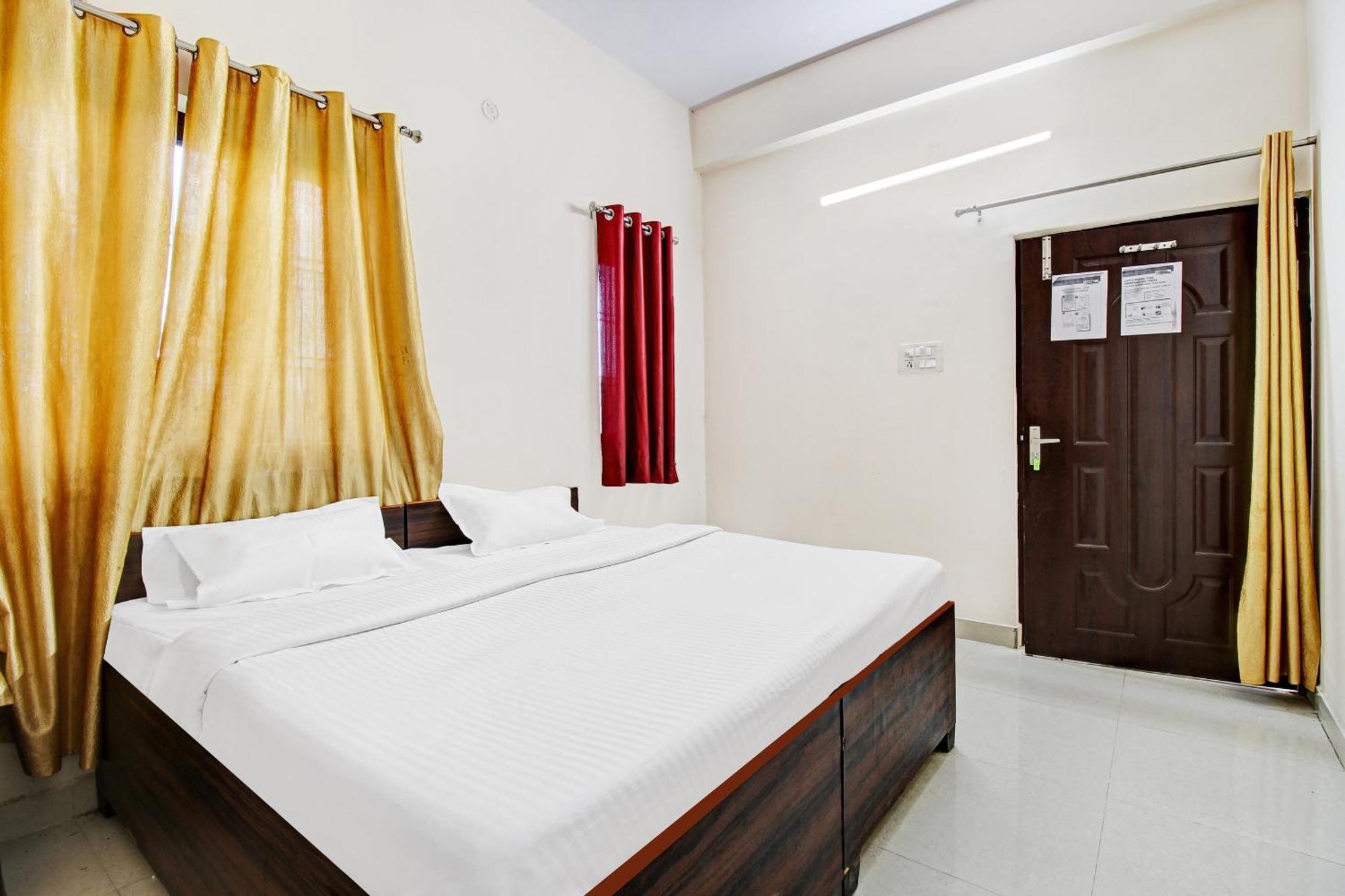 Hotel O Jr Hotel Lakhnau Kültér fotó