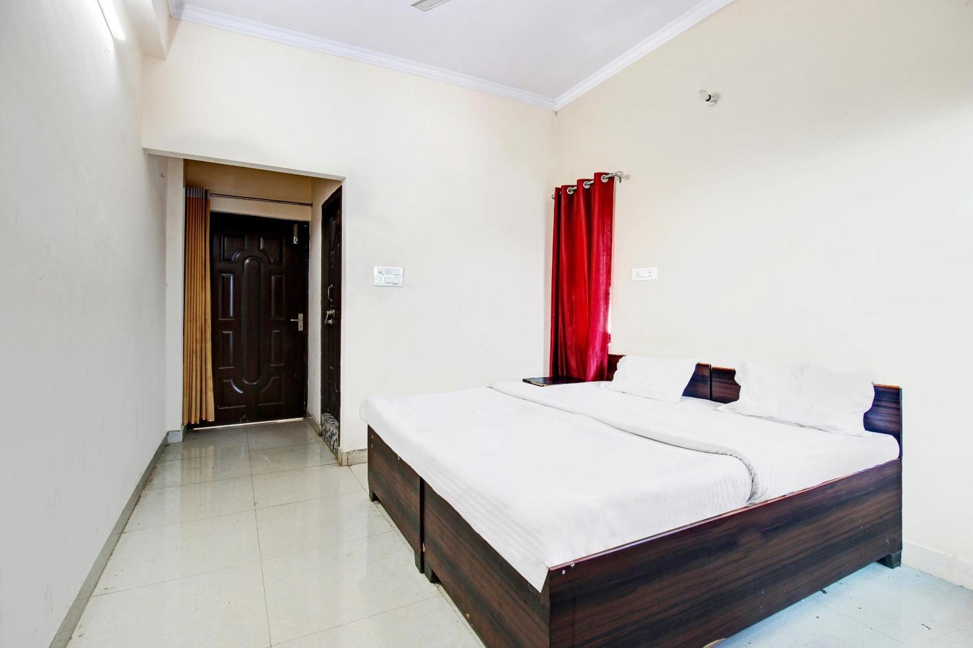 Hotel O Jr Hotel Lakhnau Kültér fotó