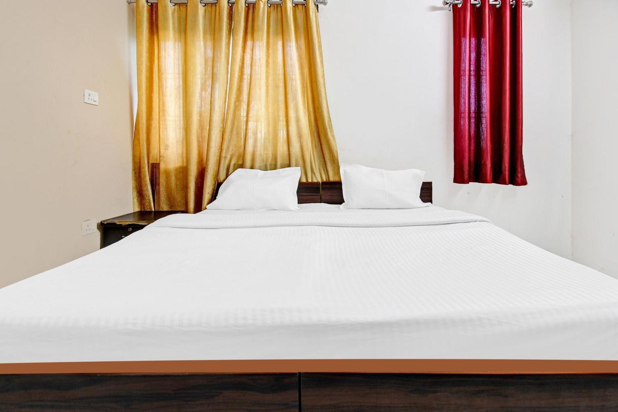 Hotel O Jr Hotel Lakhnau Kültér fotó