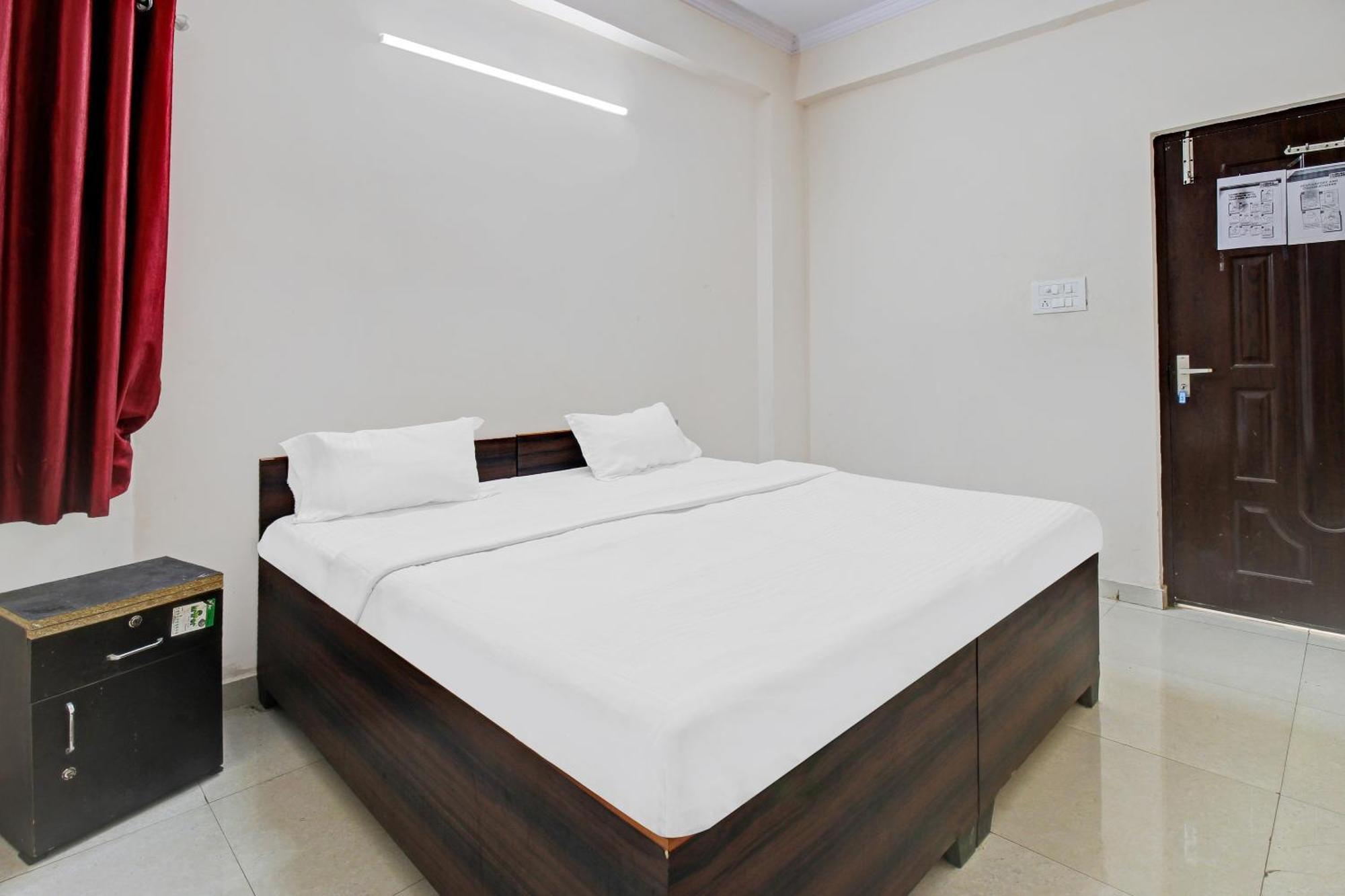 Hotel O Jr Hotel Lakhnau Kültér fotó